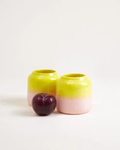 Bebé vase - yellow rose