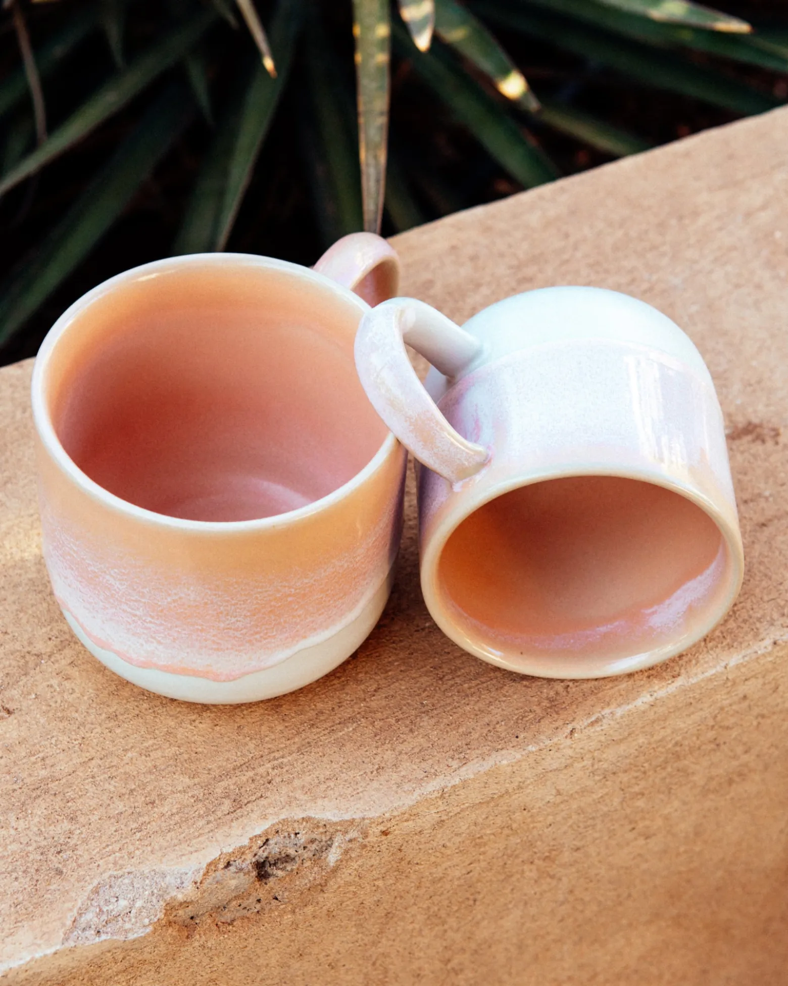 Coimbra mug small apricot