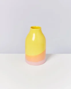 Marisa vase - yellow rose