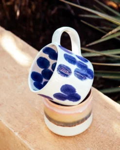 Nódoa - Large mug dotted blue