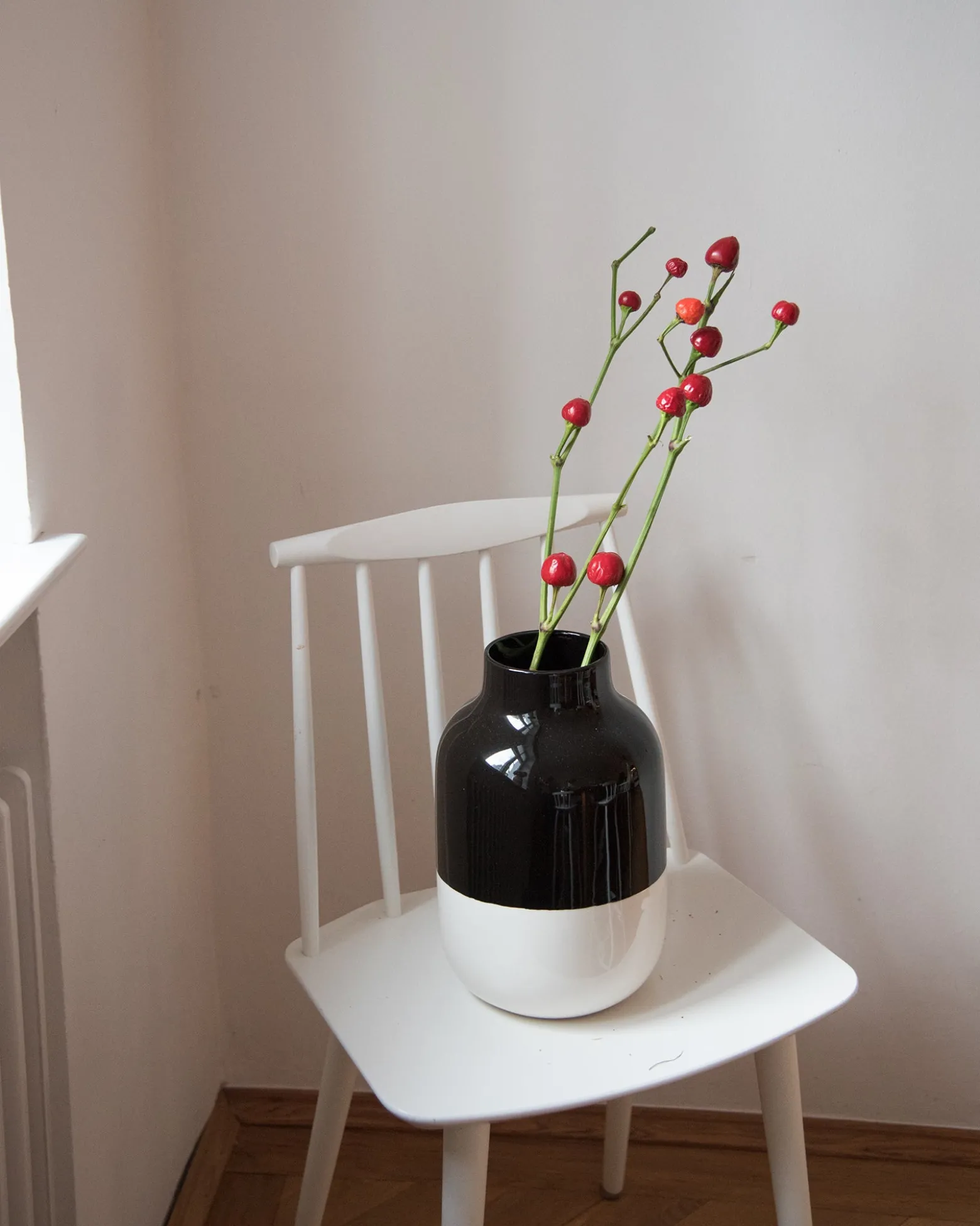 Nuno vase L - black white