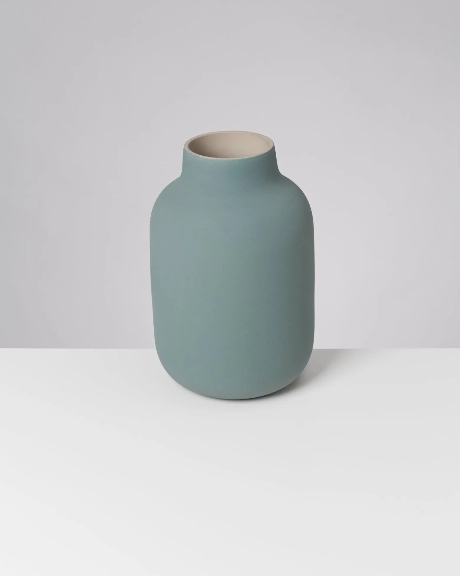 Nuno vase L - eco green