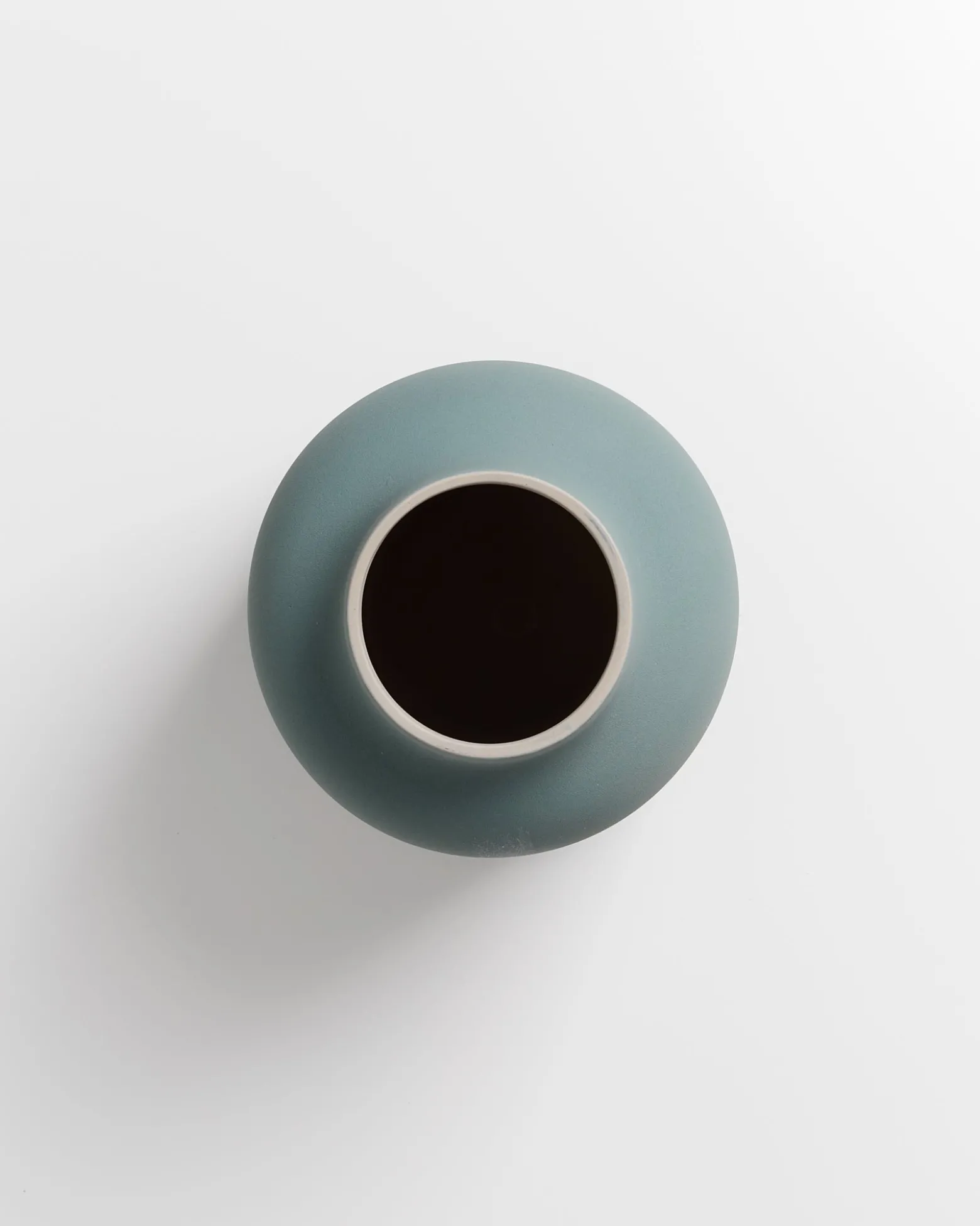 Nuno vase L - eco green
