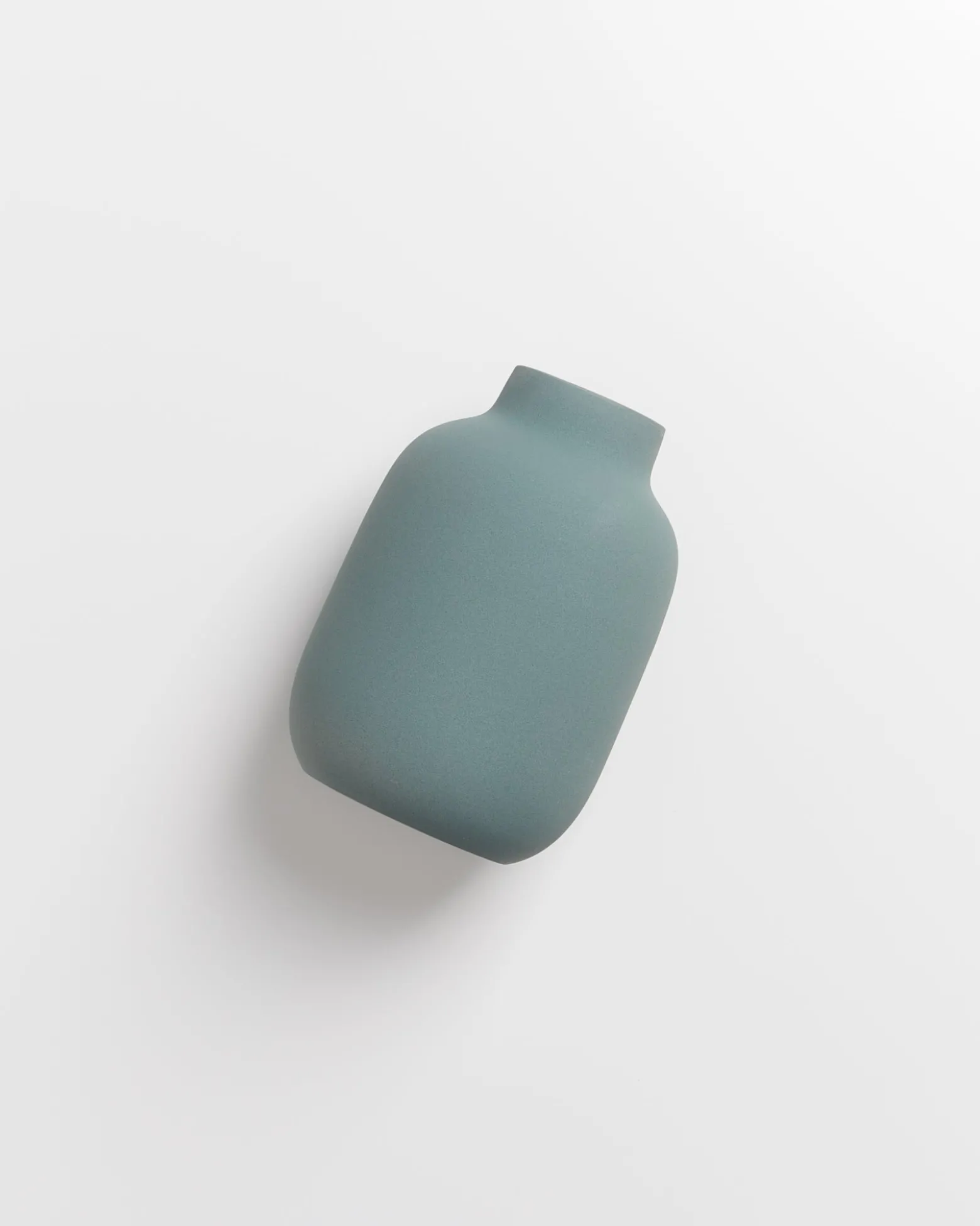 Nuno vase M - eco green