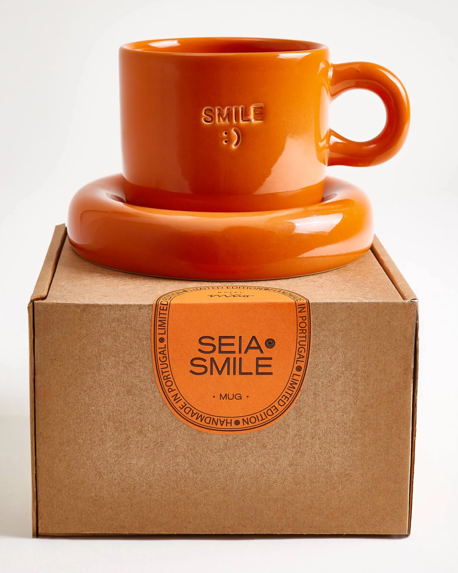 Seia Mug & Saucer Smile Orange