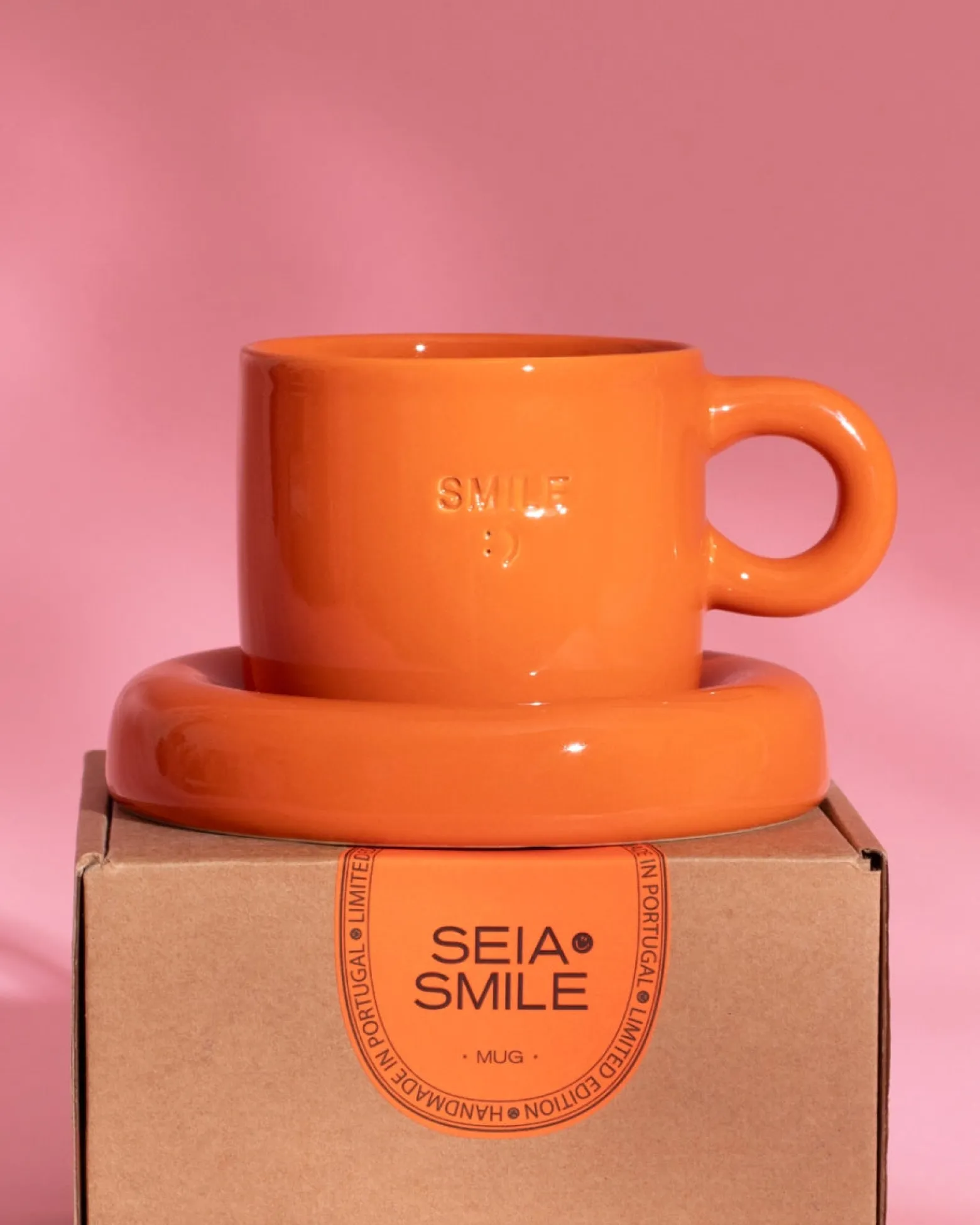 Seia Mug & Saucer Smile Orange