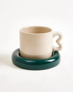 Seia mug with heart & saucer sand dark green